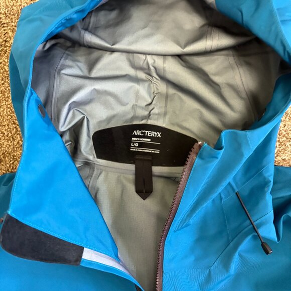 Men's Arcteryx Rush Ski Shell Jacket Large Magician Blue Brand New With Tags - Picture 3 of 5